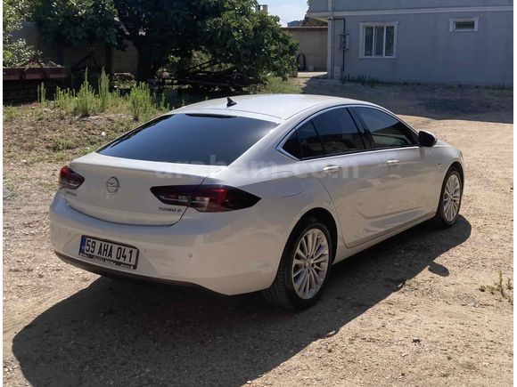 MEMURDAN BAKIMLI MASRAFSIZ GARAJ ARACI