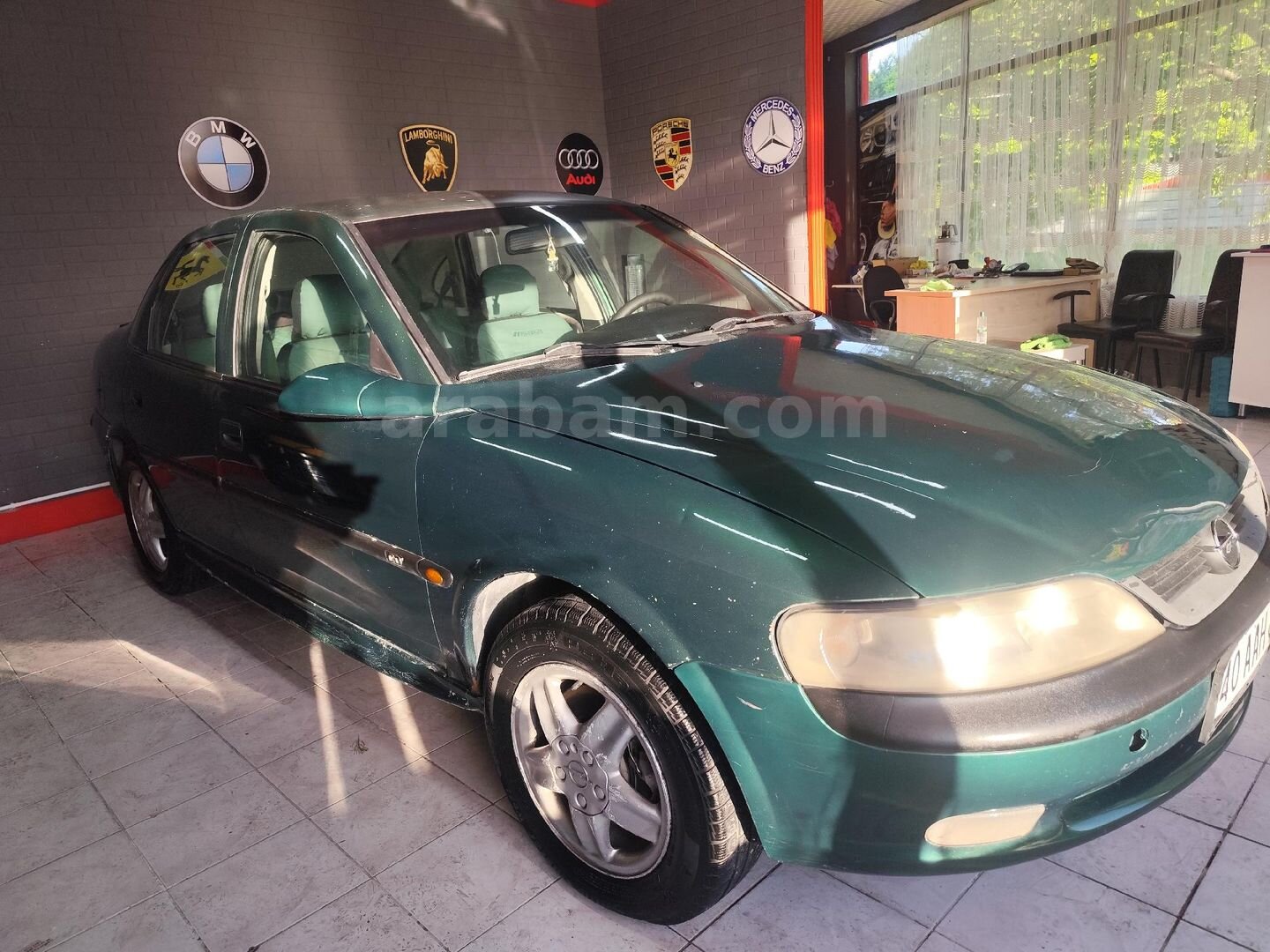Galeriden Opel Vectra 2.0 CD 1997 Model Kırşehir 400.000 km Yeşil 3