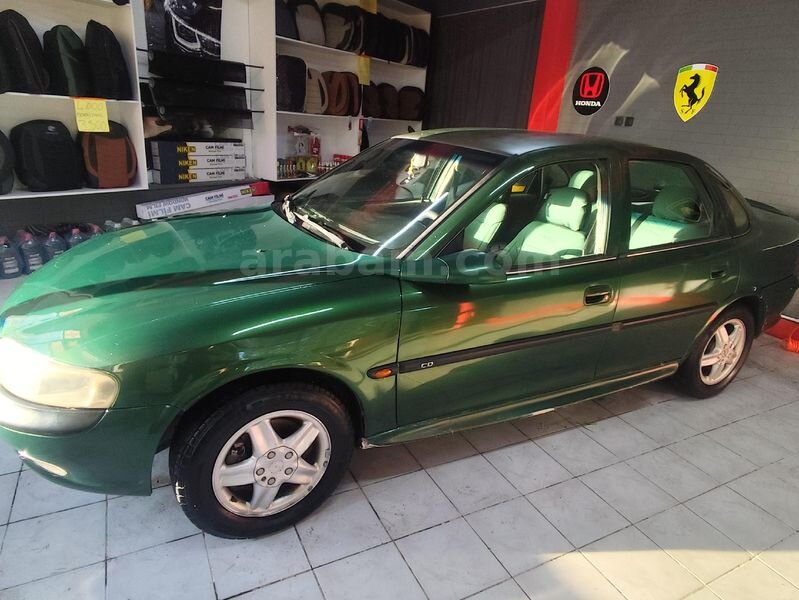 Galeriden Opel Vectra 2.0 CD 1997 Model Kırşehir 400.000 km Yeşil