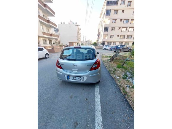 Sahibinden Temiz ve Bakımlı Opel Corsa