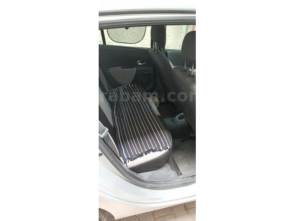sahibinden 2012 model Clio 3