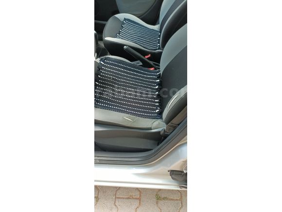 sahibinden 2012 model Clio 3