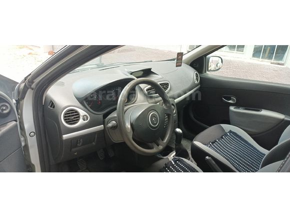 sahibinden 2012 model Clio 3