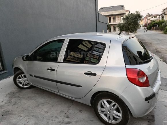 Sahibinden Renault Clio 1.5 dCi Authentique 2007 Model  300.000 km Gri