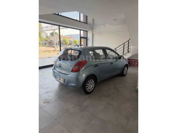 Galeriden Hyundai i20 1.4 CRDi Team 2011 Model Burdur