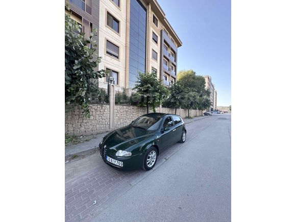 Sahibinden Alfa Romeo 147 1.6 TS Distinctive 2004 Model 