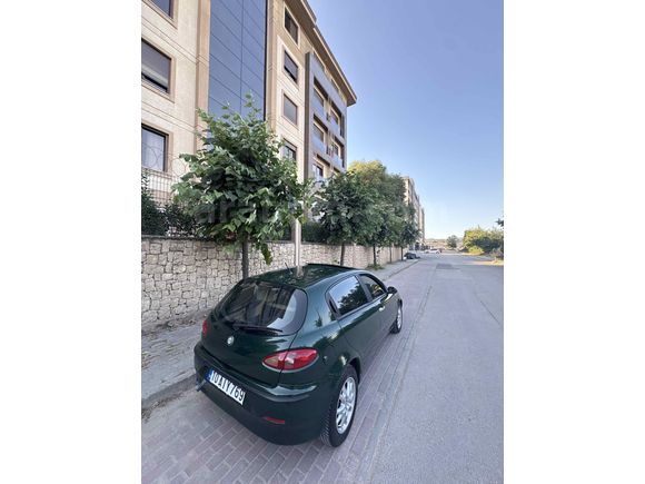 Sahibinden Alfa Romeo 147 1.6 TS Distinctive 2004 Model 