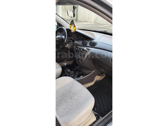 Sahibinden Ford Focus 1.6 Comfort 2004 Model