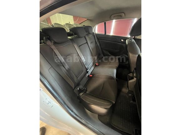 MUAYENE YENİ-DEĞİŞENSİZ-1 PARÇA LOKAL-TESİSATLI 2017 MEGANE4 TOUCH