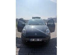 Fiat Punto Fiire1.4 Lounge S&S 2013 Model 
