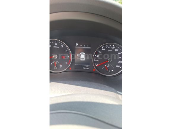 Sahibinden Kia Stonic 1.4 MPI Elegance 2023 Model