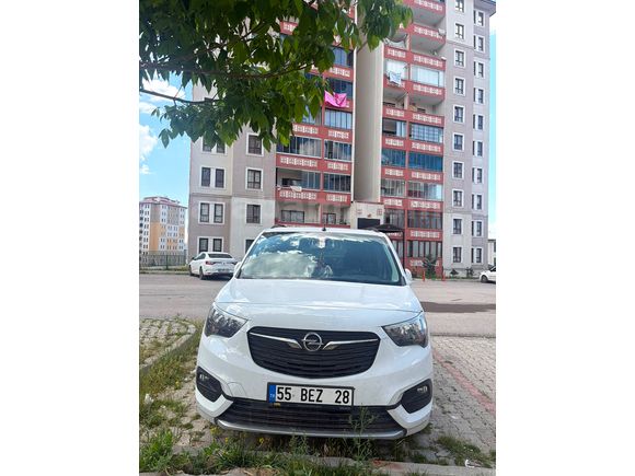 Sahibinden Opel Combo 1.5 CDTI Ultimate 2023 Model 