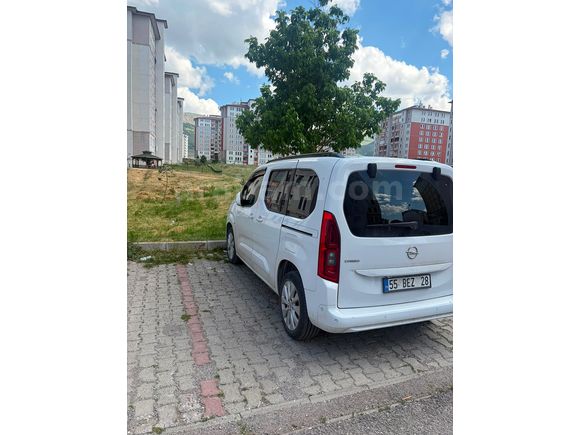 Sahibinden Opel Combo 1.5 CDTI Ultimate 2023 Model 