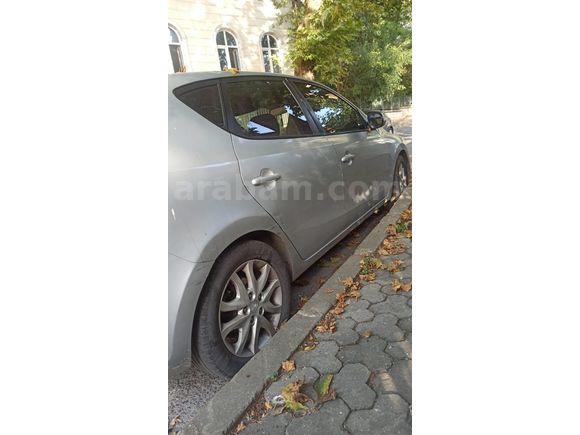 SAHİBİNDEN OTOMATİK DİZEL İ30