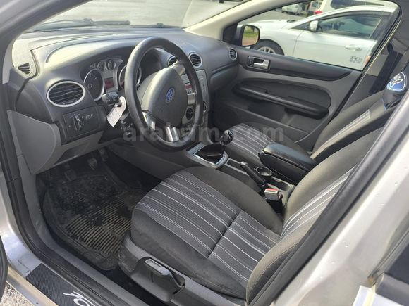 Sahibinden Ford Focus 1.6 Trend 2009 Model