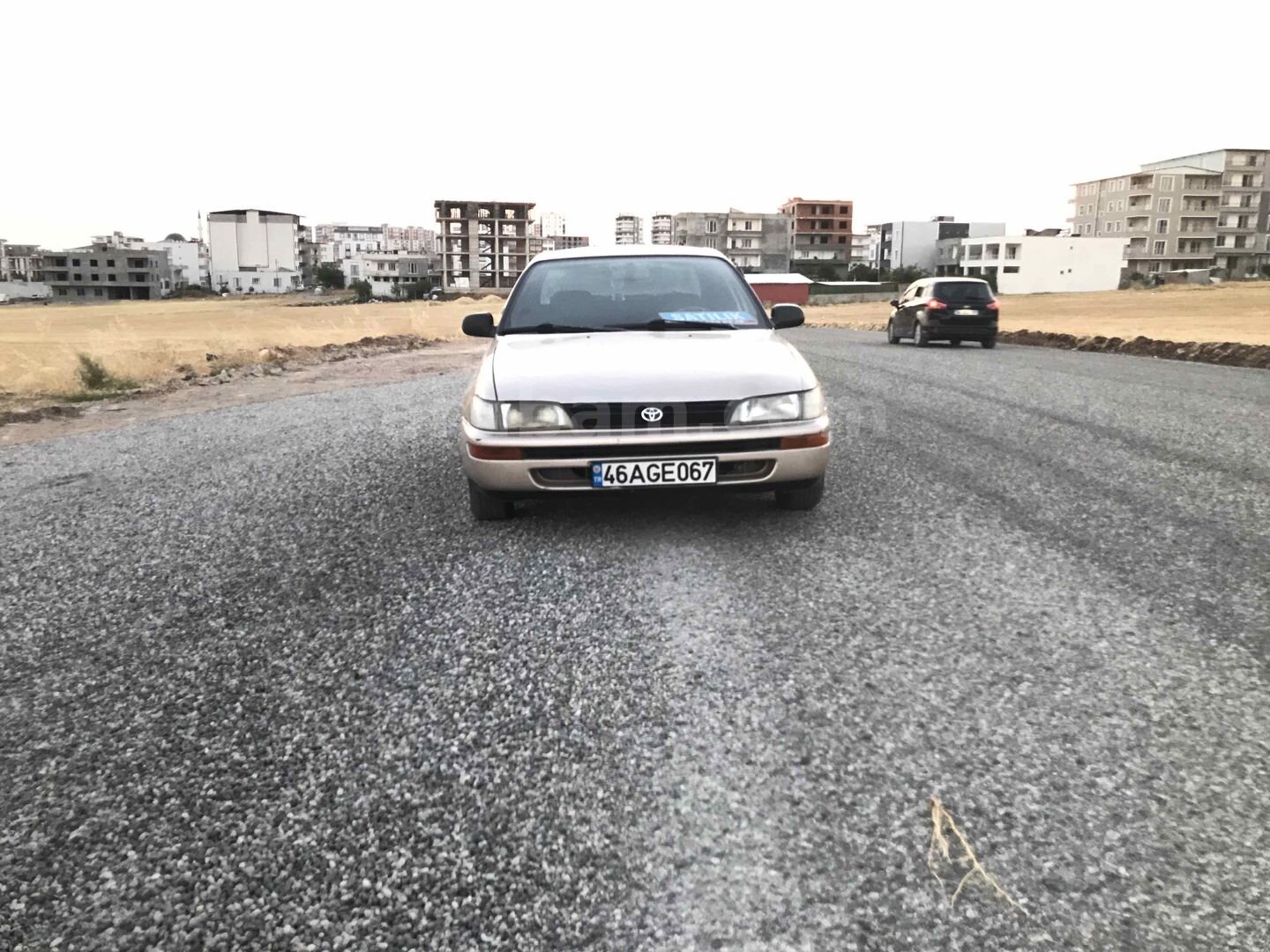 Galeriden Toyota Corolla 1.3 XL 1995 Model Adıyaman 424.000 km Kahverengi 2