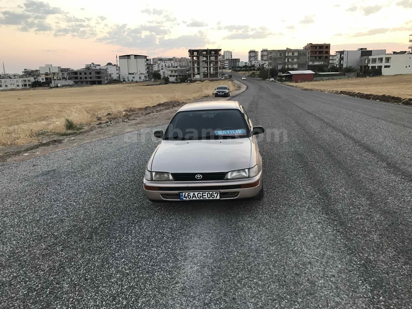 Galeriden Toyota Corolla 1.3 XL 1995 Model Adıyaman 424.000 km Kahverengi 7