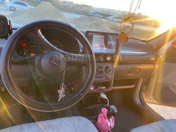 Sahibinden Opel Corsa 1.4 Swing 1995 Model 
