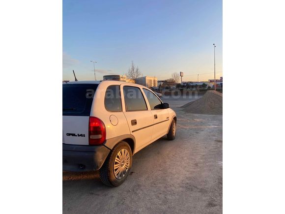 Sahibinden Opel Corsa 1.4 Swing 1995 Model 