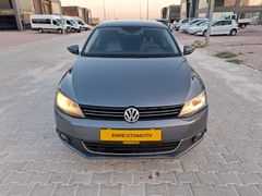 Volkswagen Jetta 1.6 TDi Comfortline 2012 Model