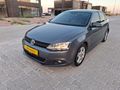 Volkswagen Jetta 1.6 TDi Comfortline 2012 Model