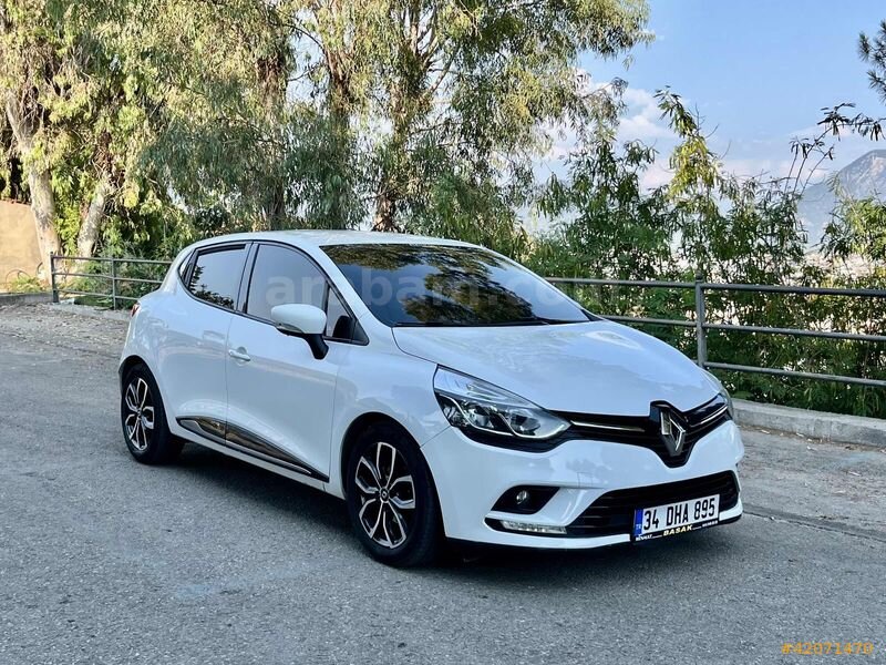 Galeriden Renault Clio 1.5 dCi Touch 2017 Model Antalya 135.700 km Beyaz