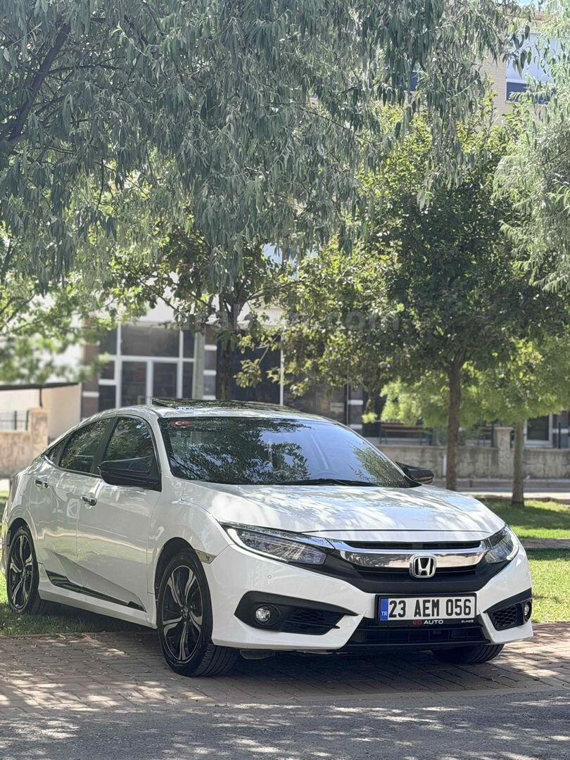 Sahibinden Honda Civic 1.6i DTEC Executive 2018 Model Elazığ 141.000 km Beyaz 3