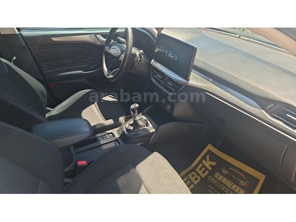 Sahibinden Ford Focus 1.0 EcoBoost Titanium X 2023 Model