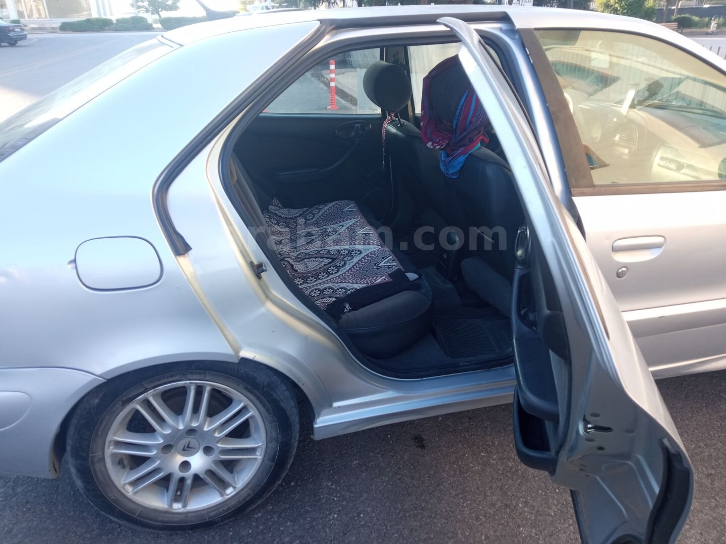 Sahibinden Citroen Xsara 1.4 HDi 2005 Model Ankara 303.000 km Gri 4