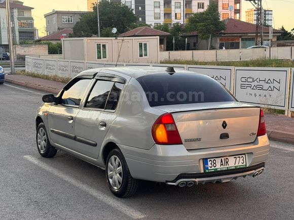 Sahibinden Renault Clio 1.4 RNA 2000 Model Kayseri