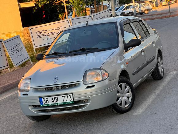 Sahibinden Renault Clio 1.4 RNA 2000 Model Kayseri
