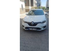 Sahibinden Renault Megane 1.3 TCe Joy 2021 Model  25.500 km Beyaz
