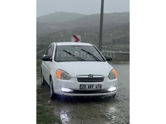 Sahibinden Hyundai Accent Era 1.5 CRDi Team 2011 Model 