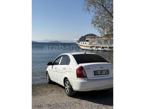Sahibinden Hyundai Accent Era 1.5 CRDi Team 2011 Model 