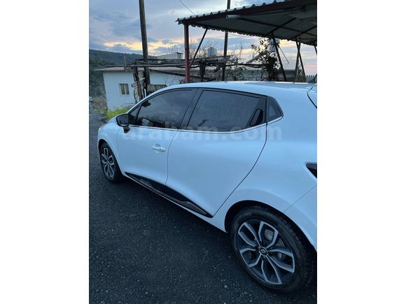 Sahibinden Renault Clio 1.2 Icon 2017 Model 
