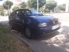 Sahibinden Volkswagen Polo 1.6 Classic 2000 Model Dürbün göğüs Mavi (metalik)