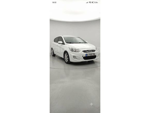 Sahibinden Hyundai Accent Blue 1.6 CRDI Mode 2015 Model