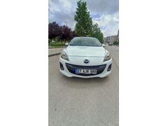 Sahibinden Mazda 3 1.6 Touring 2012 Model  300.000 km Beyaz
