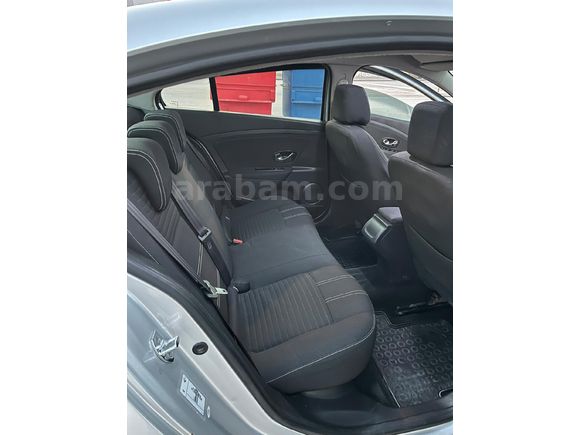 Sahibinden Renault Fluence 1.5 dCi Touch 2015 Model
