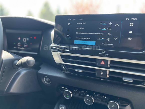 Sahibinden Citroen C4 X 1.2 PureTech Feel Bold 2023 Model 