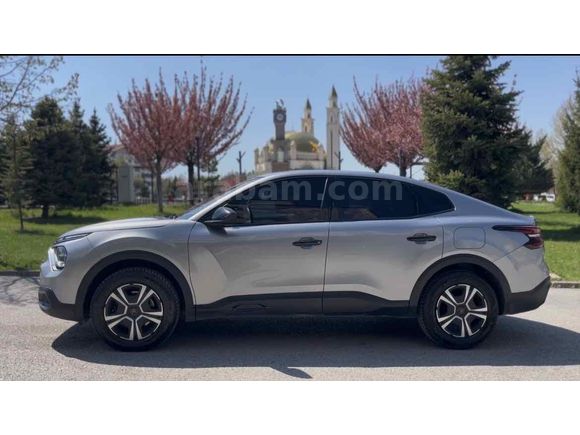 Sahibinden Citroen C4 X 1.2 PureTech Feel Bold 2023 Model 