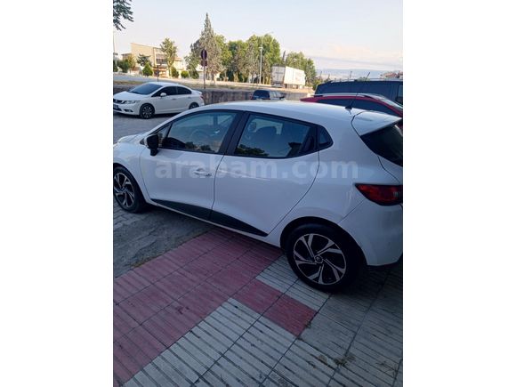ACİL NAKİT ihtiyacından Renault Clio 1.5 dCi Joy 2015