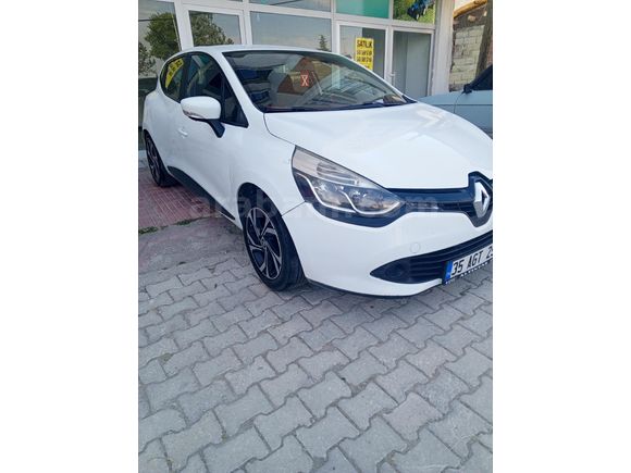 ACİL NAKİT ihtiyacından Renault Clio 1.5 dCi Joy 2015
