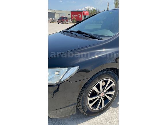 Sahibinden Honda Civic 1.6i VTEC Dream 2010 Model 
