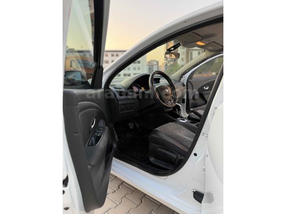 Galeriden Renault Fluence 1.5 dCi Touch 2015 Model Gaziantep