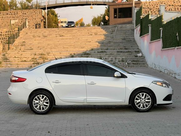 Galeriden Renault Fluence 1.5 dCi Touch 2015 Model Gaziantep
