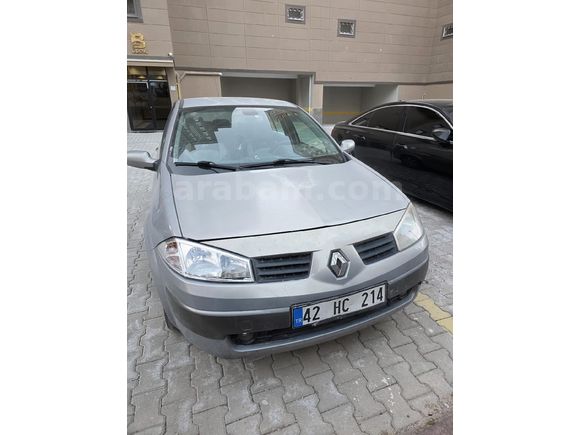 Sahibinden Renault Megane 1.6 Dynamique 2004 Model  235.000 km Gri