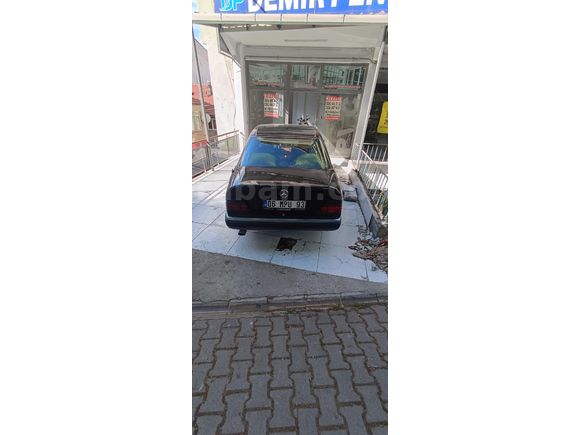 Sahibinden Mercedes - Benz E 200 1993 Model