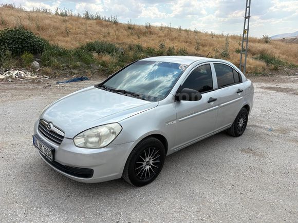 Sahibinden Hyundai Accent Era 1.5 CRDi Mode 2012 Model