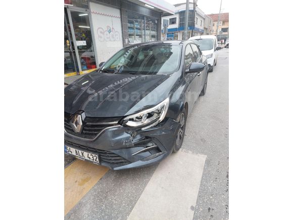 Sahibinden Renault Megane 1.3 TCe Touch 2023 Model Sakarya
